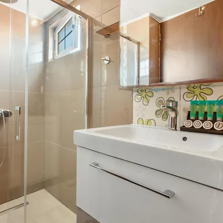 アパート Dionysia S4 *