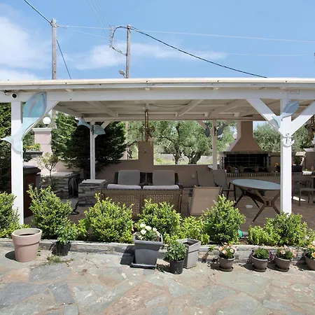 Dionysia S4 アパート *